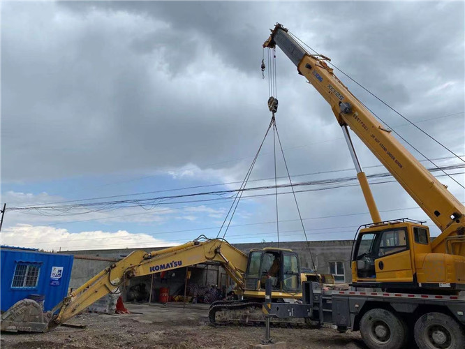 甘井子区25吨吊车的工作半径是多少？